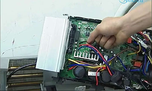 梅江美的空调电话是多少